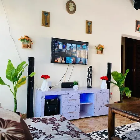 Jambo Diani 1-Bedroom Apartment Close To The Beach Diani Beach Exterior photo
